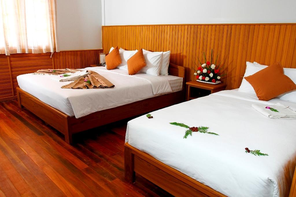 Inle Lotus Hotel Nyaung Shwe Buitenkant foto