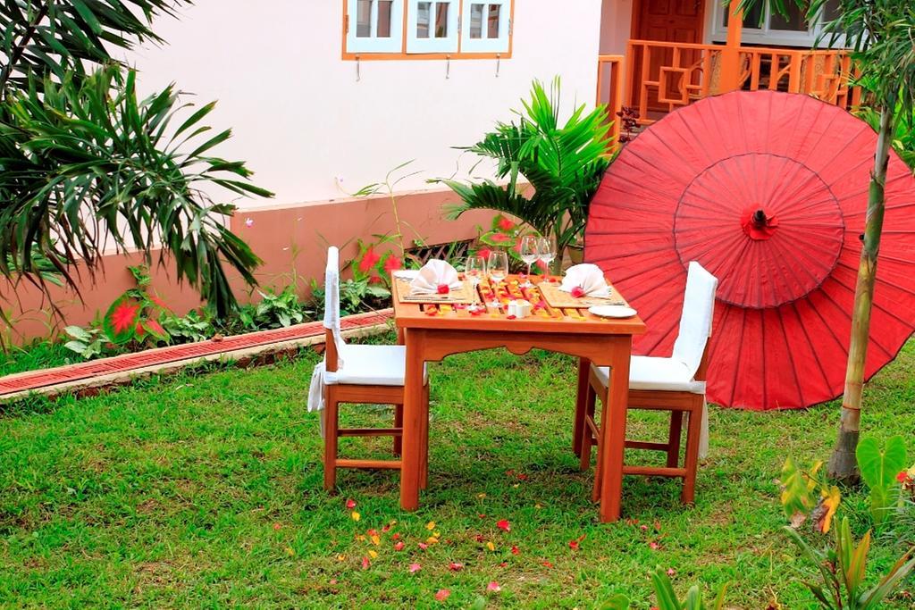 Inle Lotus Hotel Nyaung Shwe Buitenkant foto