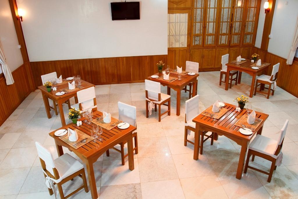 Inle Lotus Hotel Nyaung Shwe Buitenkant foto