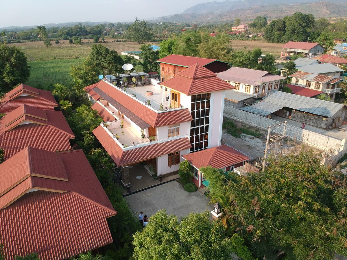Inle Lotus Hotel Nyaung Shwe Buitenkant foto
